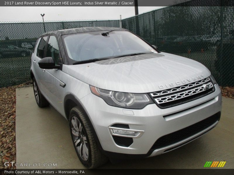 Indus Silver Metallic / Glacier 2017 Land Rover Discovery Sport HSE Luxury