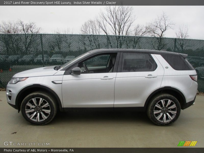 Indus Silver Metallic / Glacier 2017 Land Rover Discovery Sport HSE Luxury
