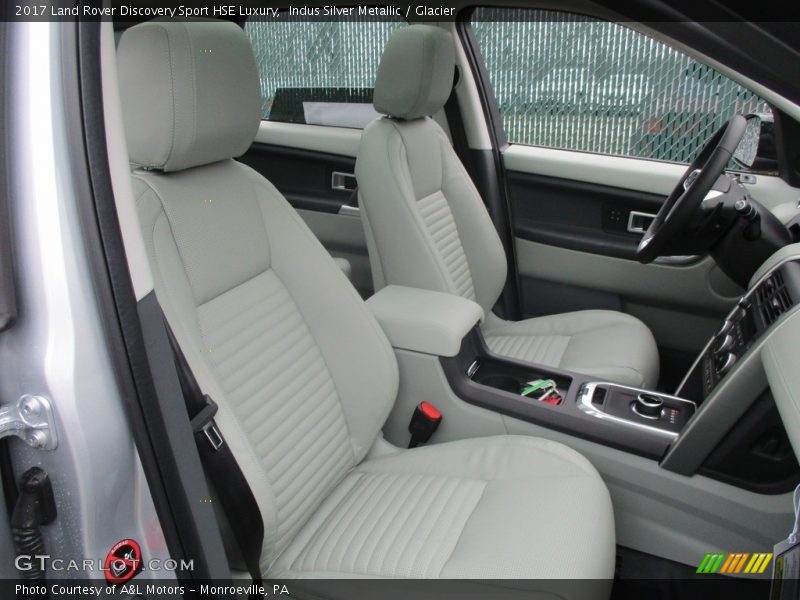 Indus Silver Metallic / Glacier 2017 Land Rover Discovery Sport HSE Luxury