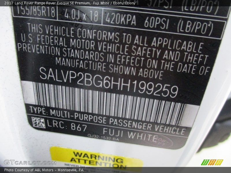 Fuji White / Ebony/Ebony 2017 Land Rover Range Rover Evoque SE Premium