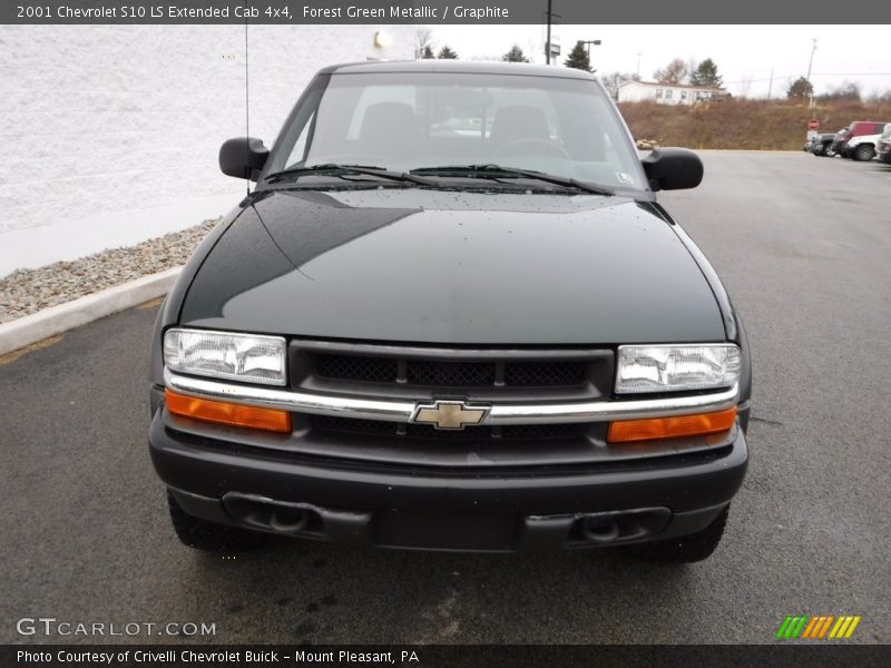 Forest Green Metallic / Graphite 2001 Chevrolet S10 LS Extended Cab 4x4