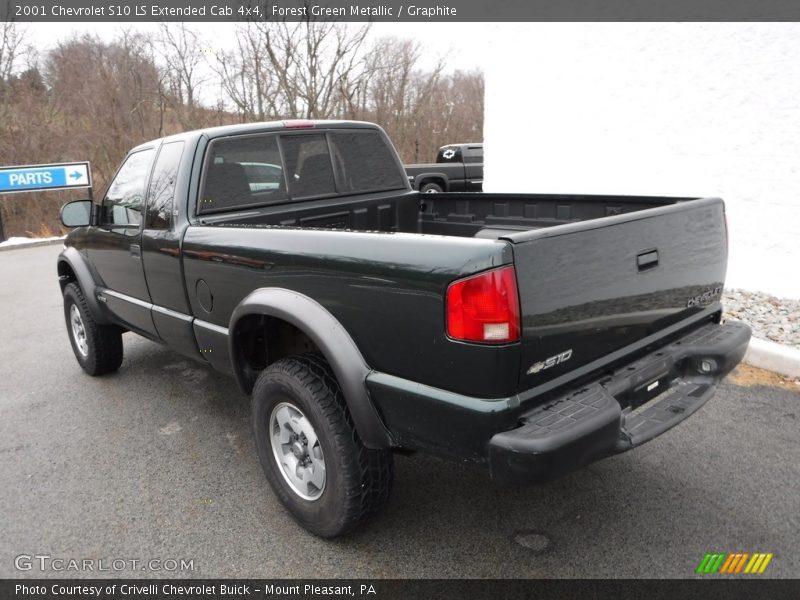 Forest Green Metallic / Graphite 2001 Chevrolet S10 LS Extended Cab 4x4