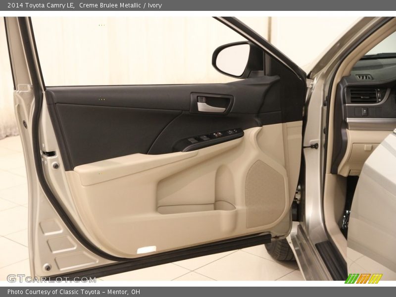 Creme Brulee Metallic / Ivory 2014 Toyota Camry LE
