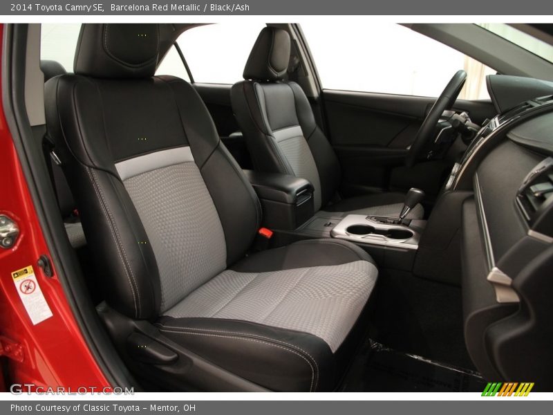 Barcelona Red Metallic / Black/Ash 2014 Toyota Camry SE