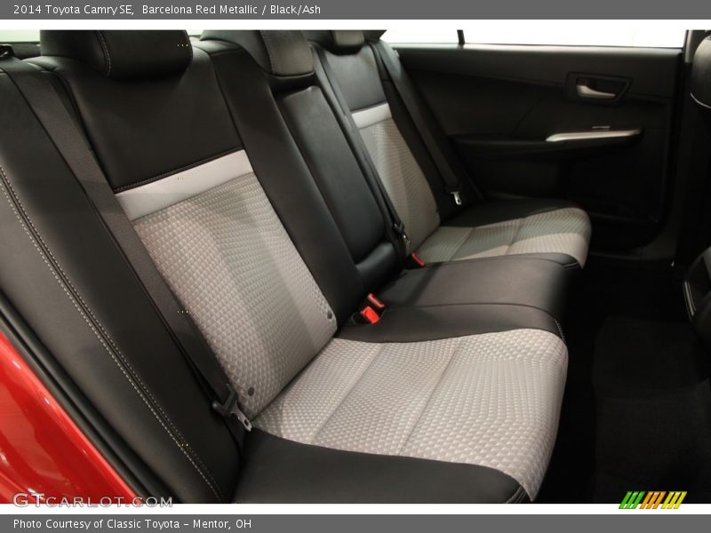 Barcelona Red Metallic / Black/Ash 2014 Toyota Camry SE