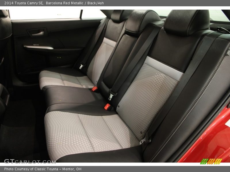 Barcelona Red Metallic / Black/Ash 2014 Toyota Camry SE