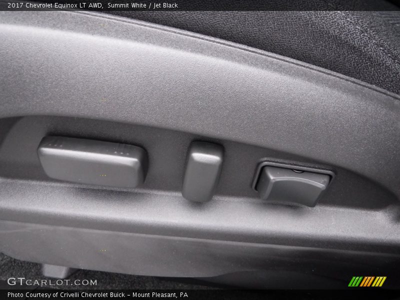 Summit White / Jet Black 2017 Chevrolet Equinox LT AWD