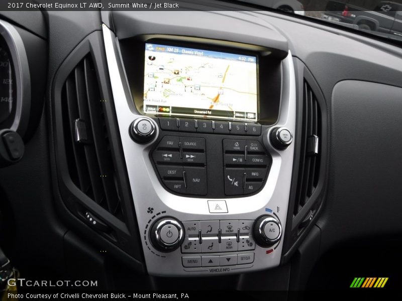 Summit White / Jet Black 2017 Chevrolet Equinox LT AWD