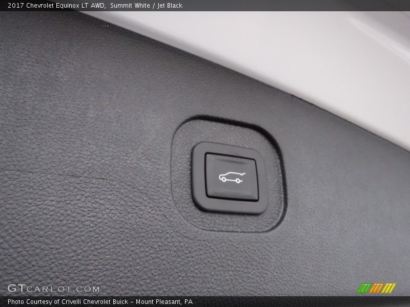 Summit White / Jet Black 2017 Chevrolet Equinox LT AWD