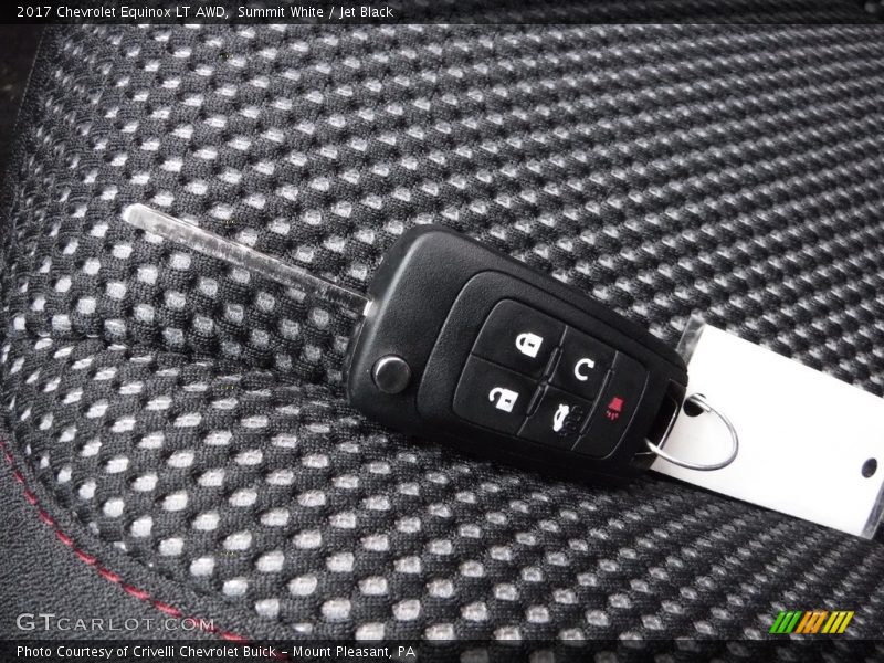 Summit White / Jet Black 2017 Chevrolet Equinox LT AWD