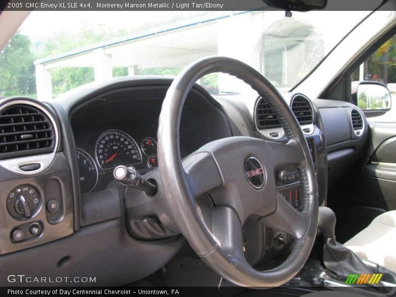 Monterey Maroon Metallic / Light Tan/Ebony 2005 GMC Envoy XL SLE 4x4