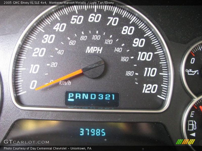 Monterey Maroon Metallic / Light Tan/Ebony 2005 GMC Envoy XL SLE 4x4