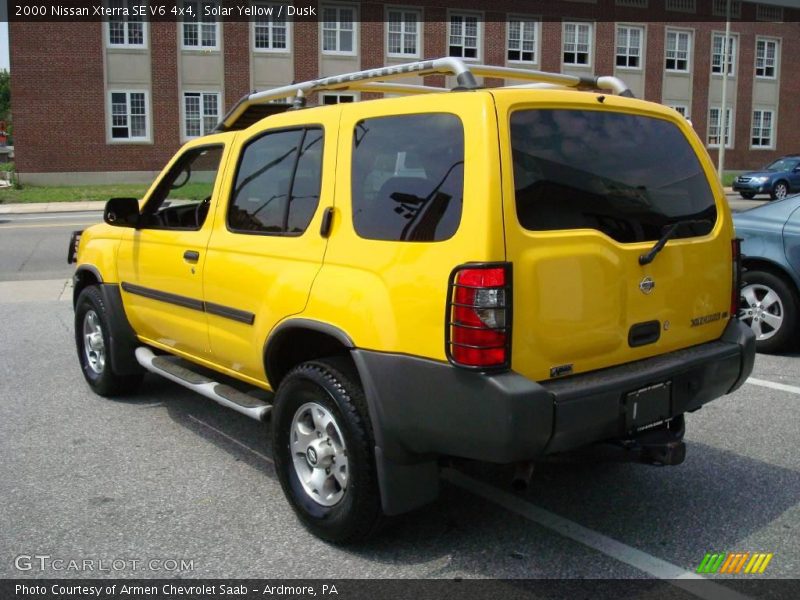 Solar Yellow / Dusk 2000 Nissan Xterra SE V6 4x4