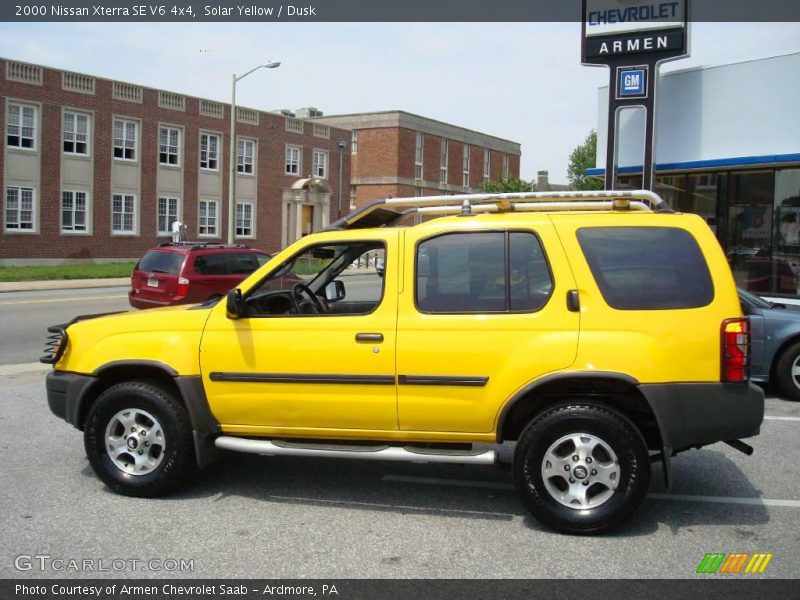 Solar Yellow / Dusk 2000 Nissan Xterra SE V6 4x4