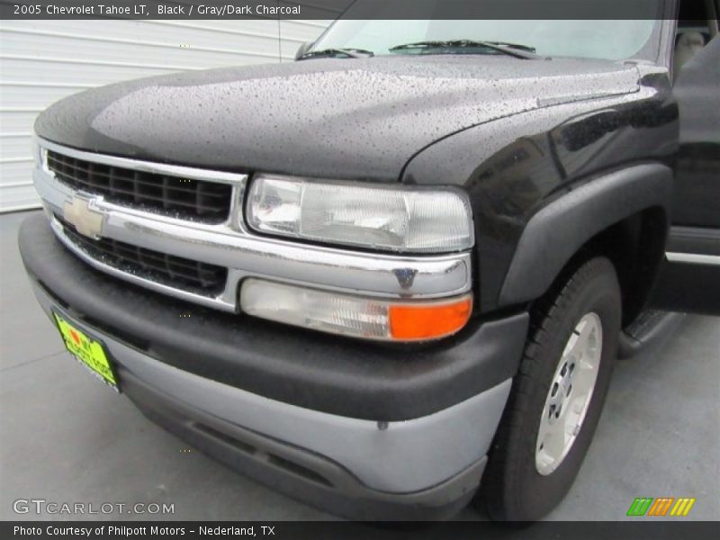 Black / Gray/Dark Charcoal 2005 Chevrolet Tahoe LT