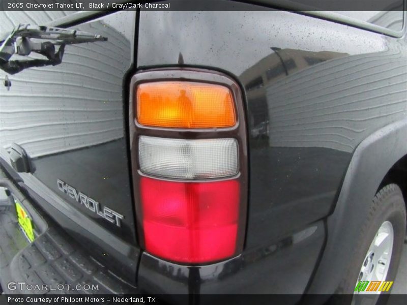 Black / Gray/Dark Charcoal 2005 Chevrolet Tahoe LT
