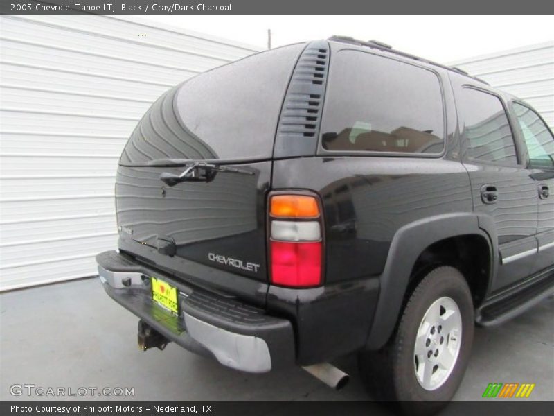 Black / Gray/Dark Charcoal 2005 Chevrolet Tahoe LT