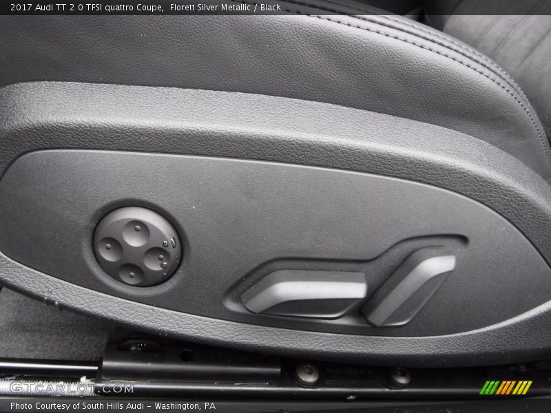 Florett Silver Metallic / Black 2017 Audi TT 2.0 TFSI quattro Coupe