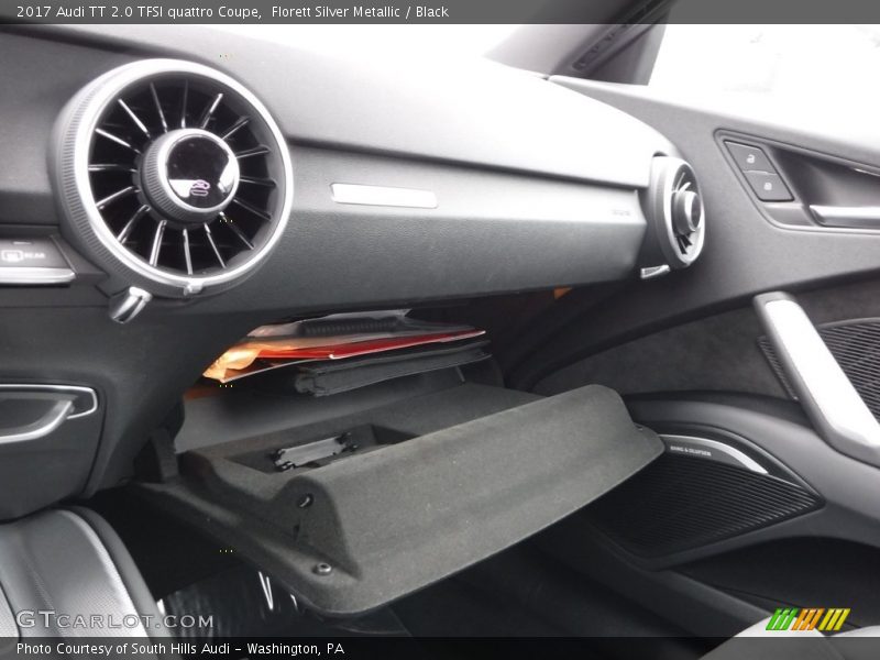 Florett Silver Metallic / Black 2017 Audi TT 2.0 TFSI quattro Coupe