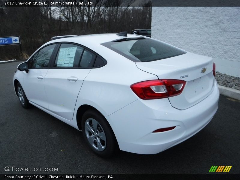 Summit White / Jet Black 2017 Chevrolet Cruze LS