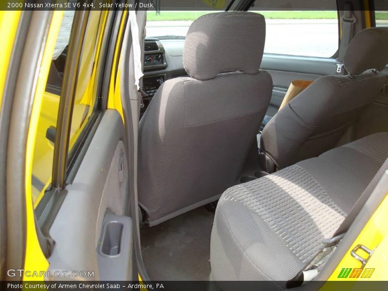 Solar Yellow / Dusk 2000 Nissan Xterra SE V6 4x4
