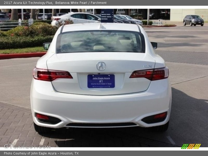 Bellanova White Pearl / Parchment 2017 Acura ILX Technology Plus