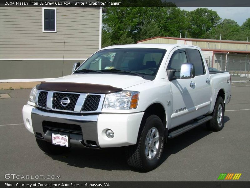 White / Graphite/Titanium 2004 Nissan Titan LE Crew Cab 4x4