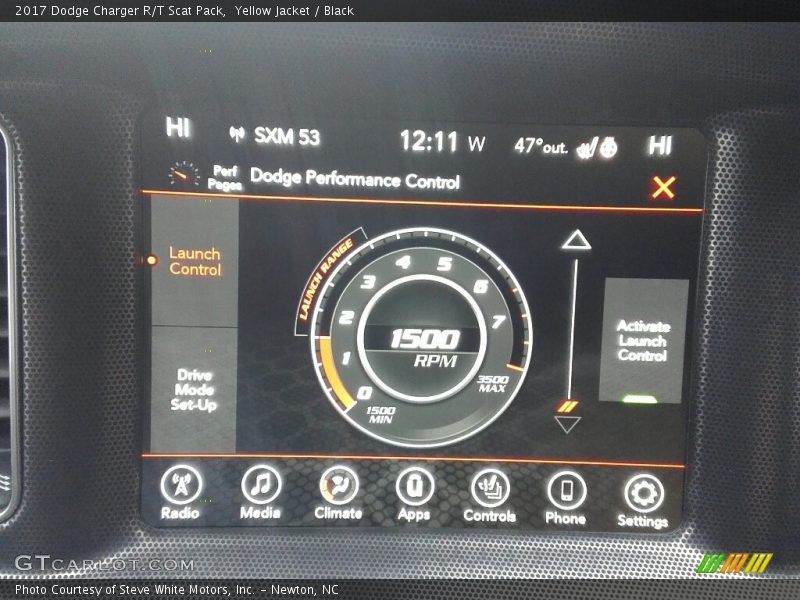 Controls of 2017 Charger R/T Scat Pack