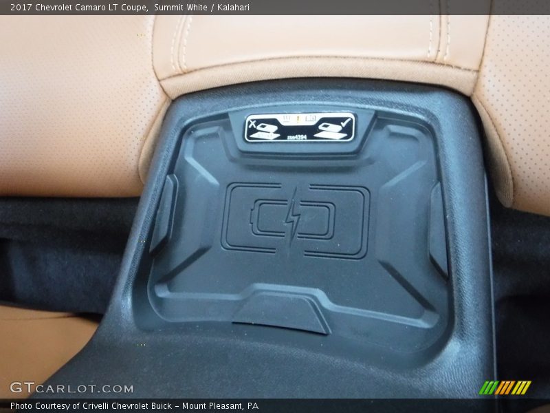 Summit White / Kalahari 2017 Chevrolet Camaro LT Coupe