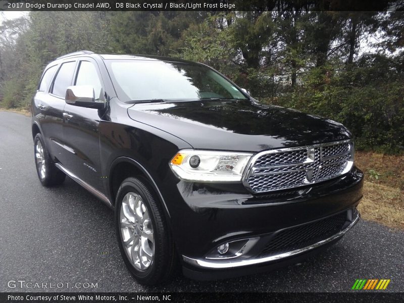 DB Black Crystal / Black/Light Frost Beige 2017 Dodge Durango Citadel AWD