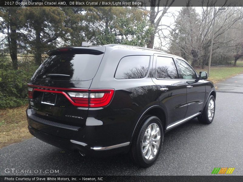DB Black Crystal / Black/Light Frost Beige 2017 Dodge Durango Citadel AWD