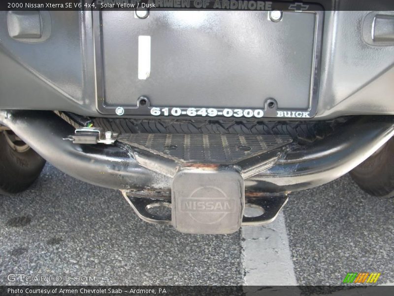 Solar Yellow / Dusk 2000 Nissan Xterra SE V6 4x4
