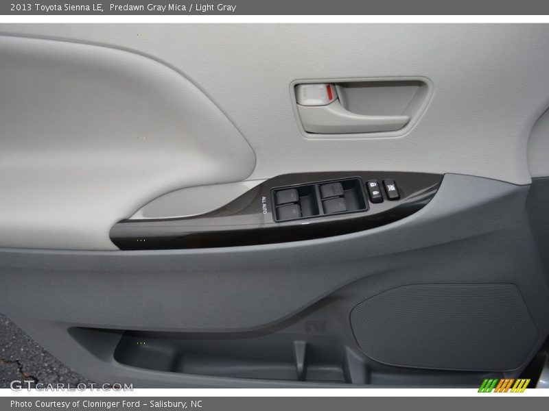 Predawn Gray Mica / Light Gray 2013 Toyota Sienna LE