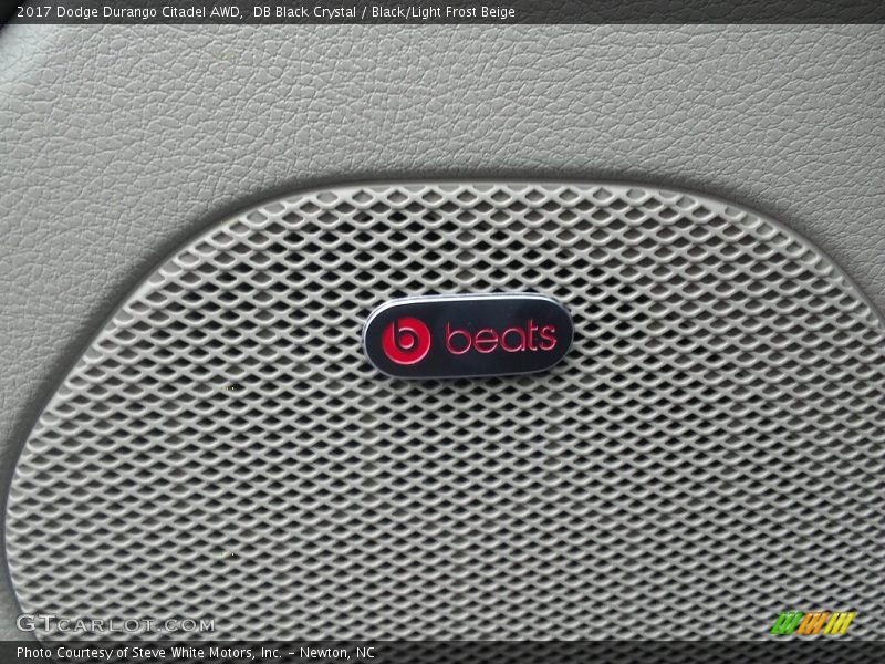 DB Black Crystal / Black/Light Frost Beige 2017 Dodge Durango Citadel AWD