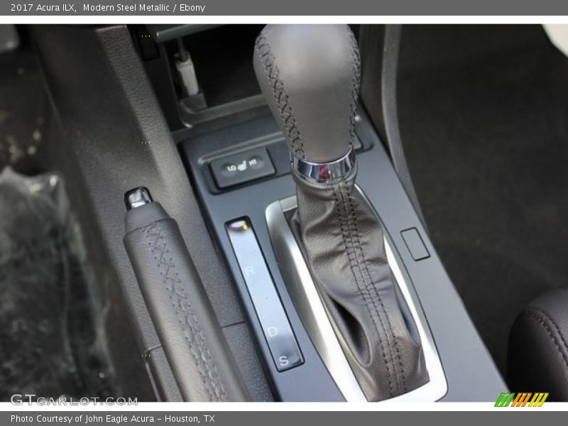 Modern Steel Metallic / Ebony 2017 Acura ILX