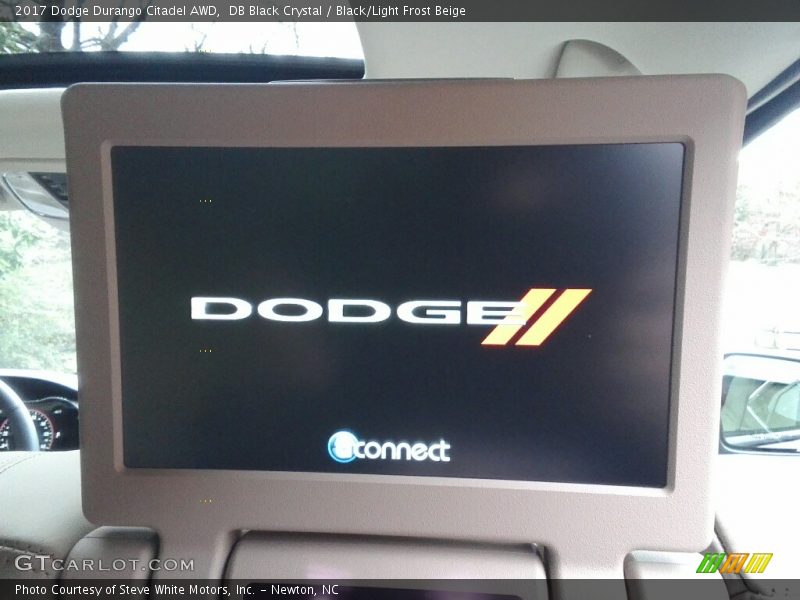 DB Black Crystal / Black/Light Frost Beige 2017 Dodge Durango Citadel AWD