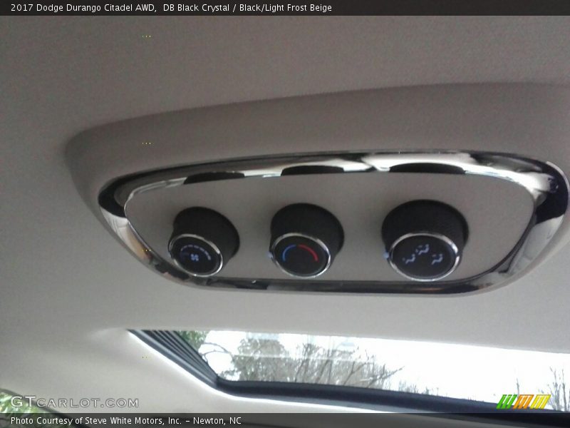 DB Black Crystal / Black/Light Frost Beige 2017 Dodge Durango Citadel AWD