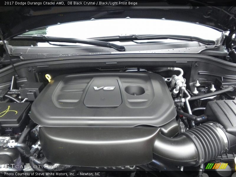 DB Black Crystal / Black/Light Frost Beige 2017 Dodge Durango Citadel AWD