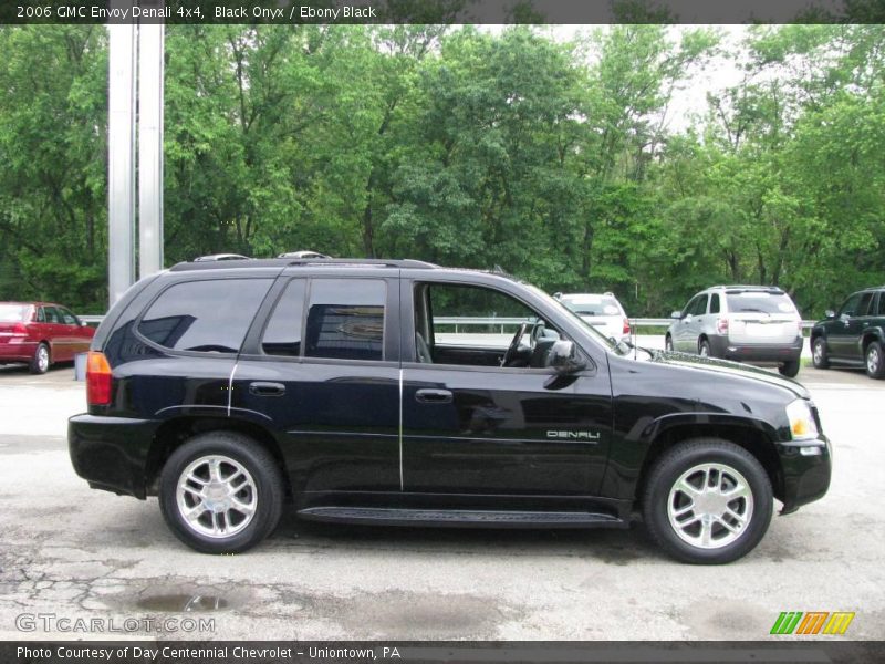Black Onyx / Ebony Black 2006 GMC Envoy Denali 4x4