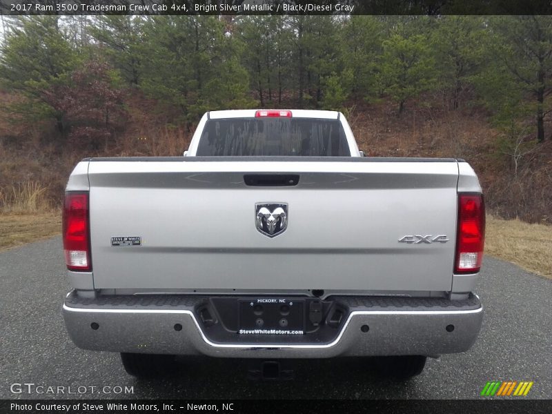 Bright Silver Metallic / Black/Diesel Gray 2017 Ram 3500 Tradesman Crew Cab 4x4