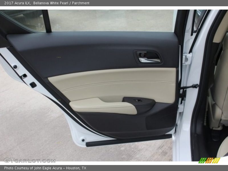 Bellanova White Pearl / Parchment 2017 Acura ILX