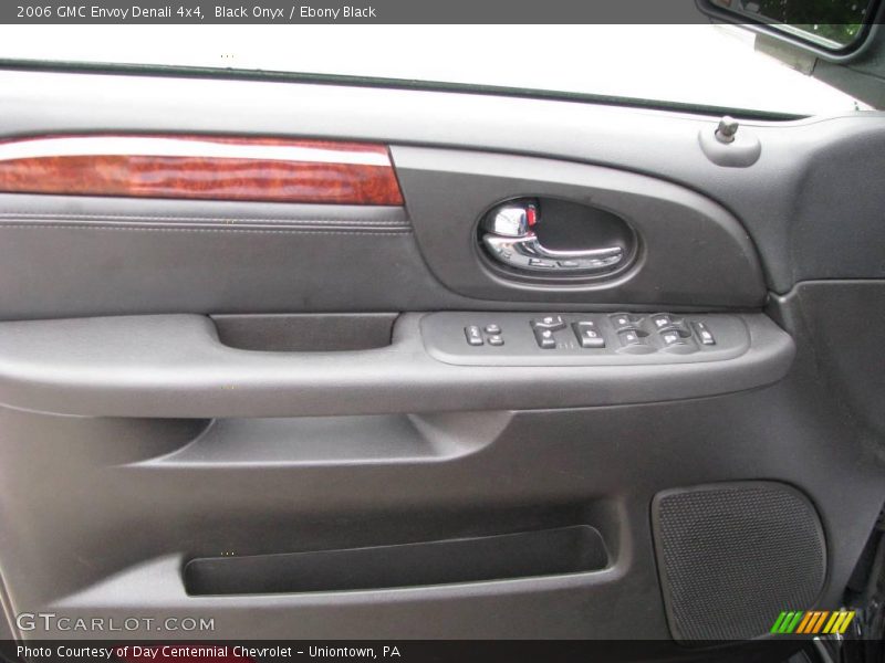 Black Onyx / Ebony Black 2006 GMC Envoy Denali 4x4