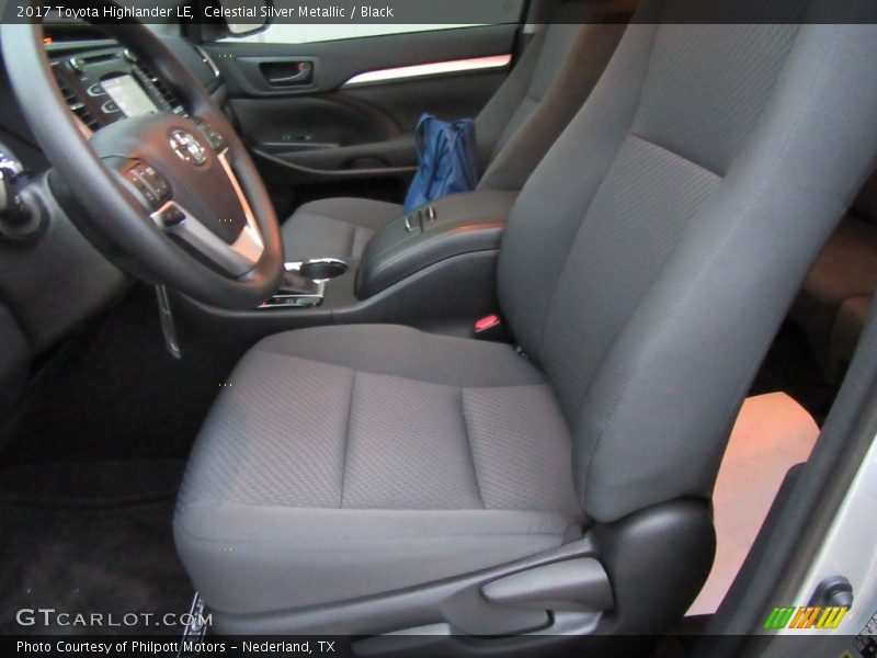 Celestial Silver Metallic / Black 2017 Toyota Highlander LE