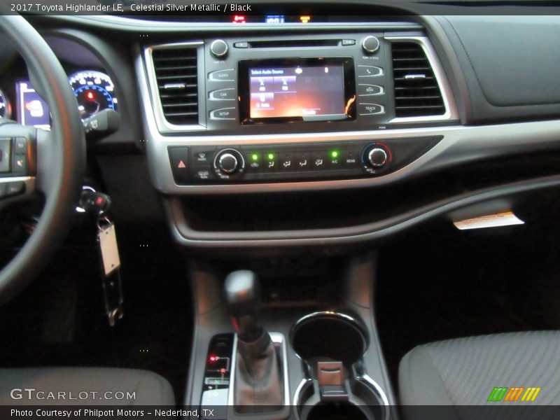 Celestial Silver Metallic / Black 2017 Toyota Highlander LE