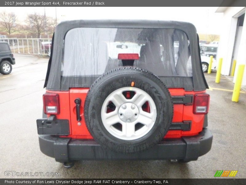 Firecracker Red / Black 2017 Jeep Wrangler Sport 4x4