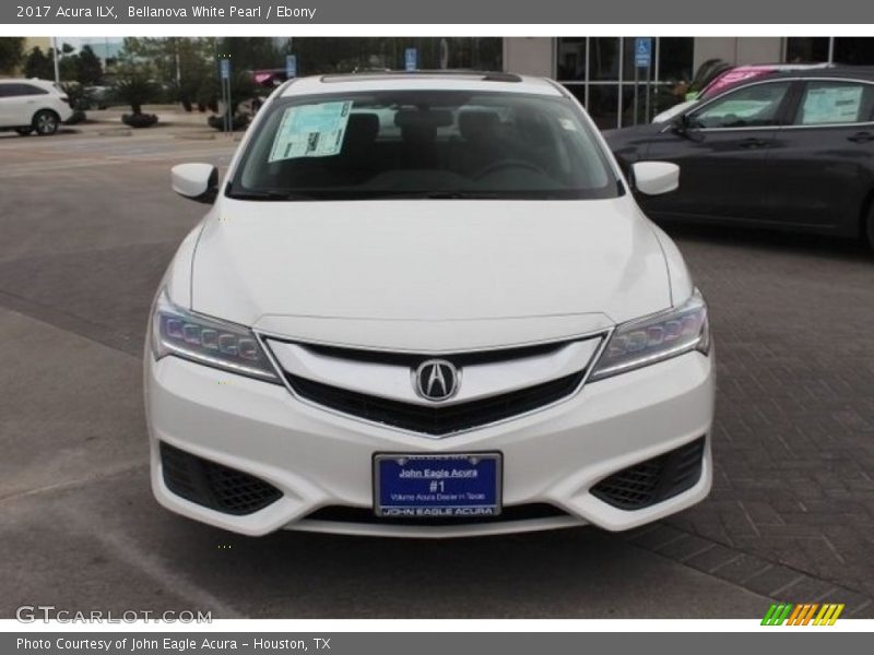 Bellanova White Pearl / Ebony 2017 Acura ILX
