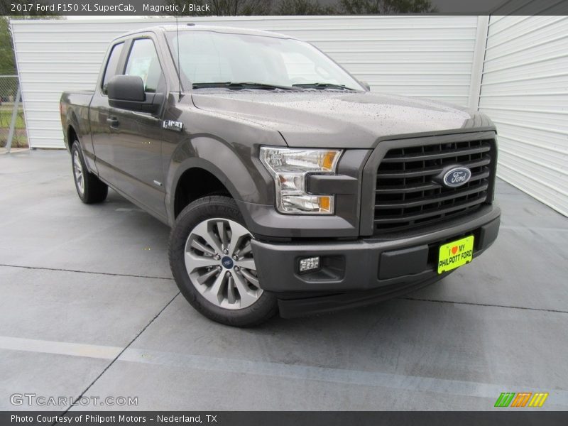 Magnetic / Black 2017 Ford F150 XL SuperCab