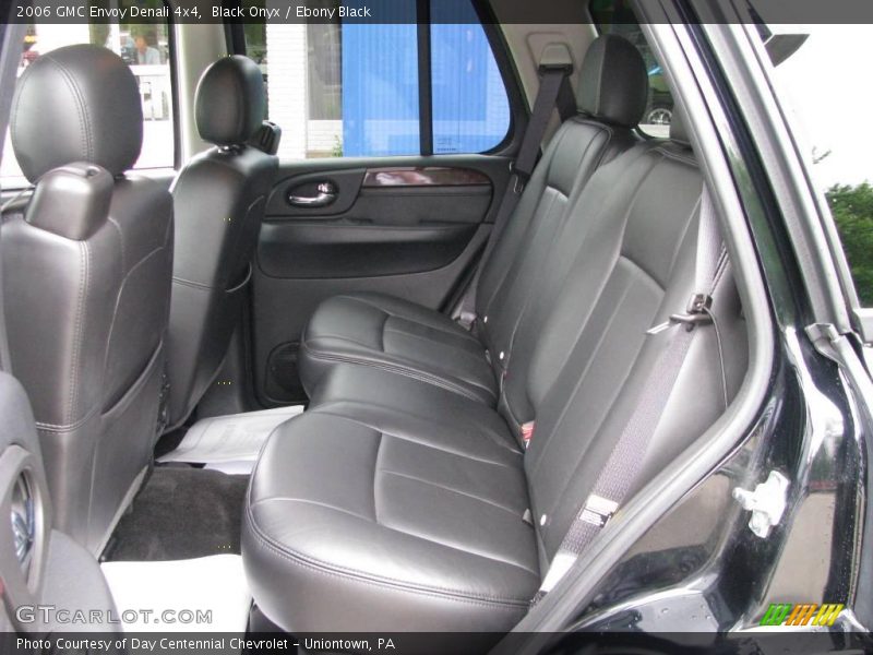 Black Onyx / Ebony Black 2006 GMC Envoy Denali 4x4