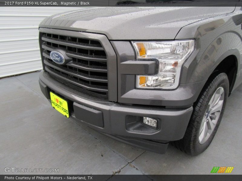 Magnetic / Black 2017 Ford F150 XL SuperCab