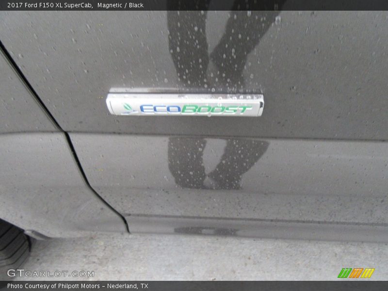 Magnetic / Black 2017 Ford F150 XL SuperCab